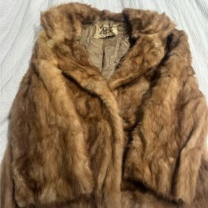 Luxurious Brown Mink Fur Coat